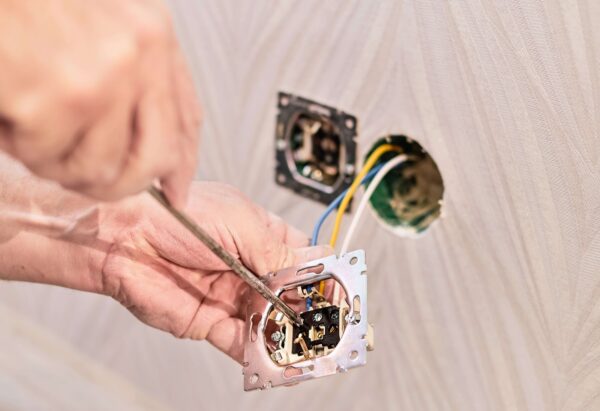 Curso Presencial de Electricidad Valencia